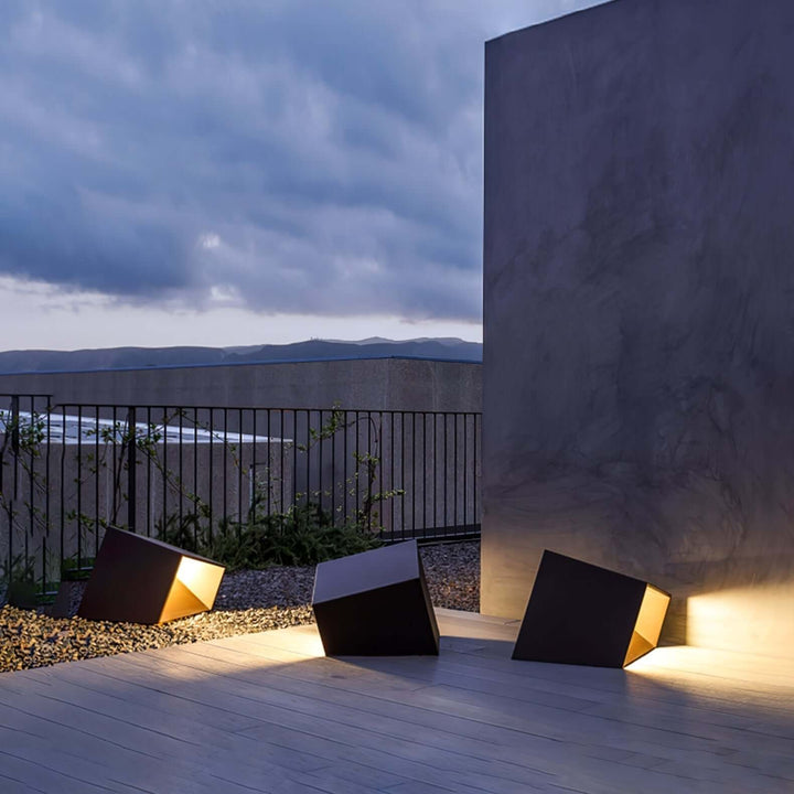 Lampe Solaire Extérieure Cube - Jardin Design