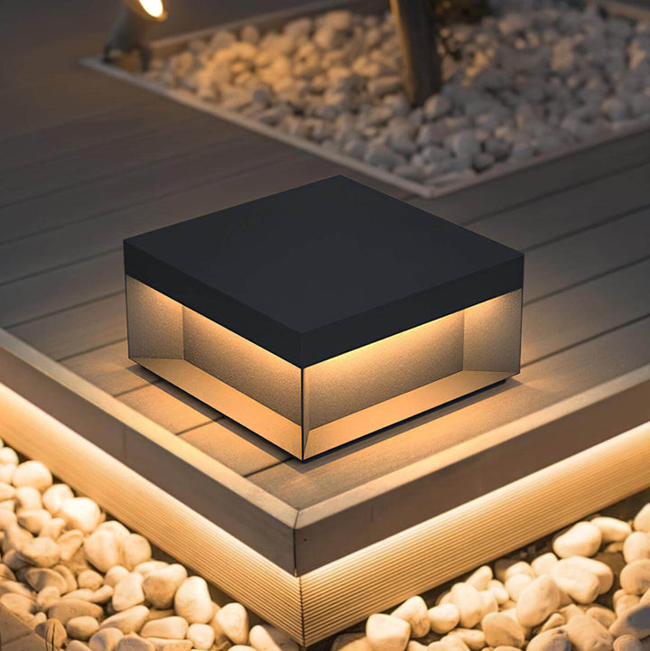 Boîtier Luminaire Extérieur - Éclairage Poteau Solaire LED