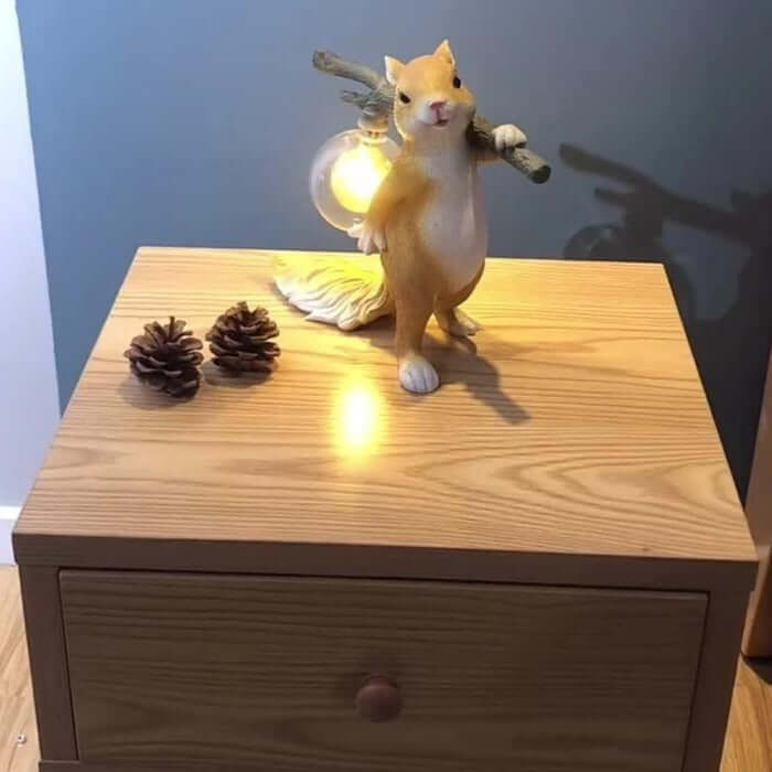 Lampe De Table Écureuil
