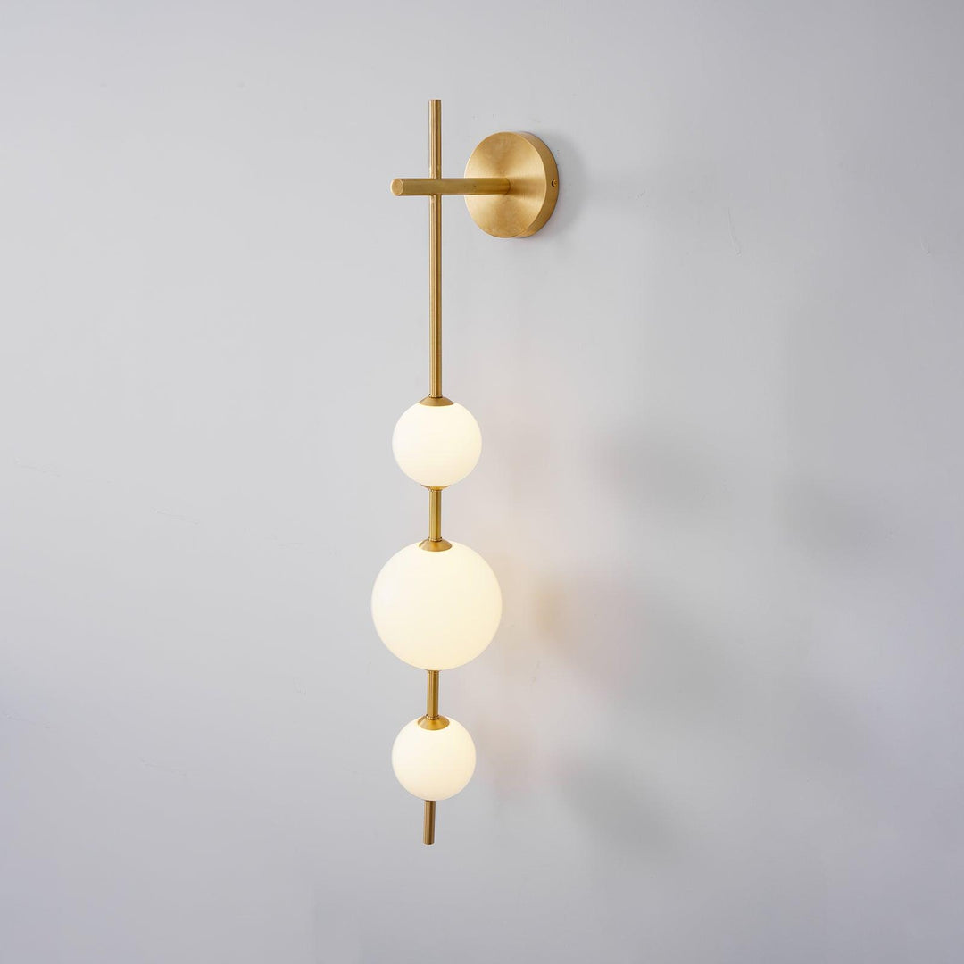 Applique Murale Globe Vertical - Éclairage Minimaliste Chic