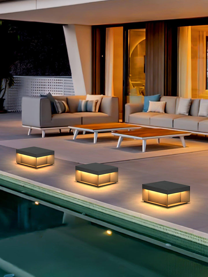 Boîtier Luminaire Extérieur - Éclairage Poteau Solaire LED