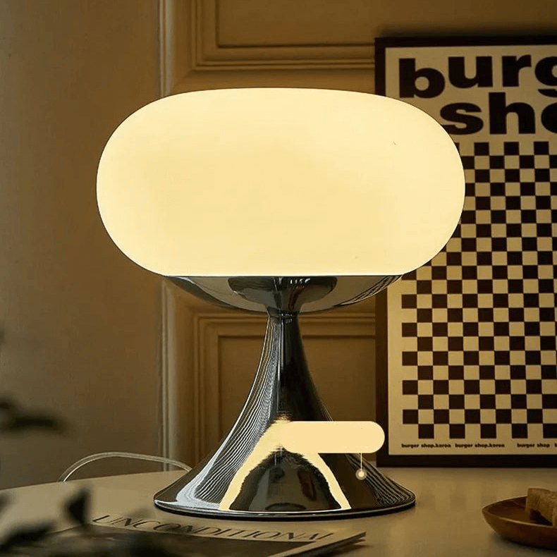 Lampe De Table À L'Ancienne En Forme De Pomme