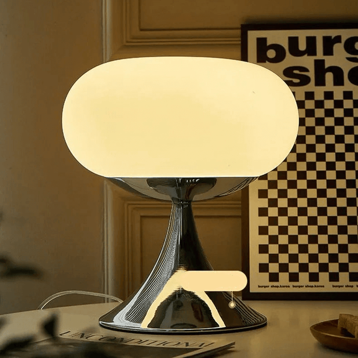 Lampe De Table À L'Ancienne En Forme De Pomme