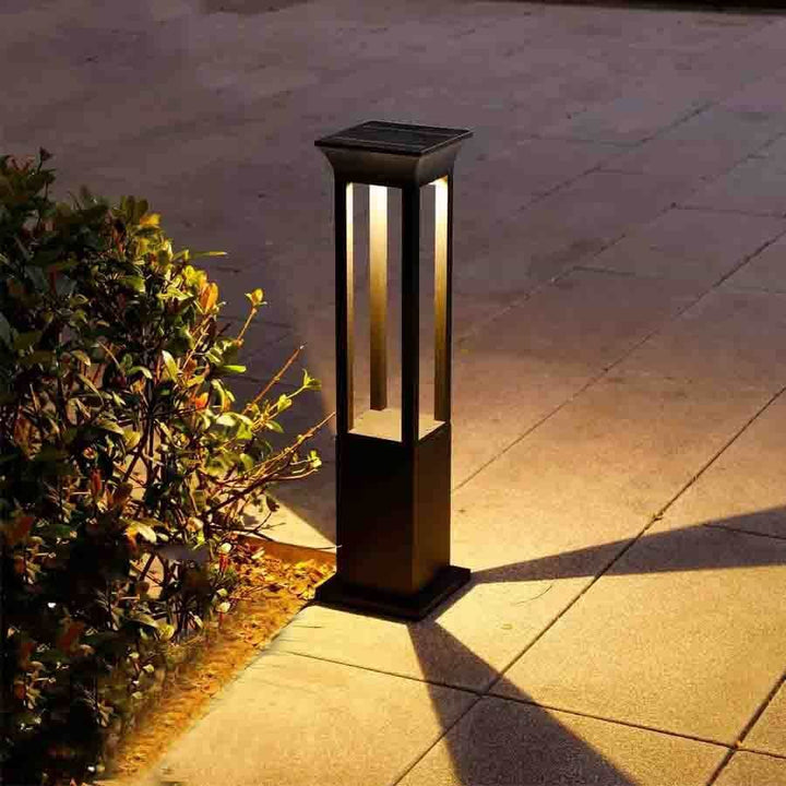 Lampe Solaire Extérieure LED - Éclairage Chemin