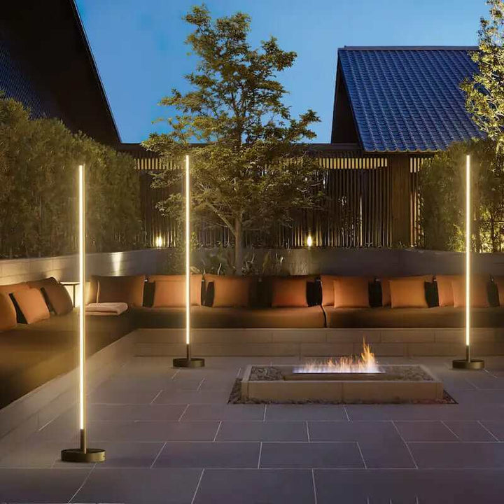 Lampadaire solaire extérieur moderne: Éclairage LED élégant