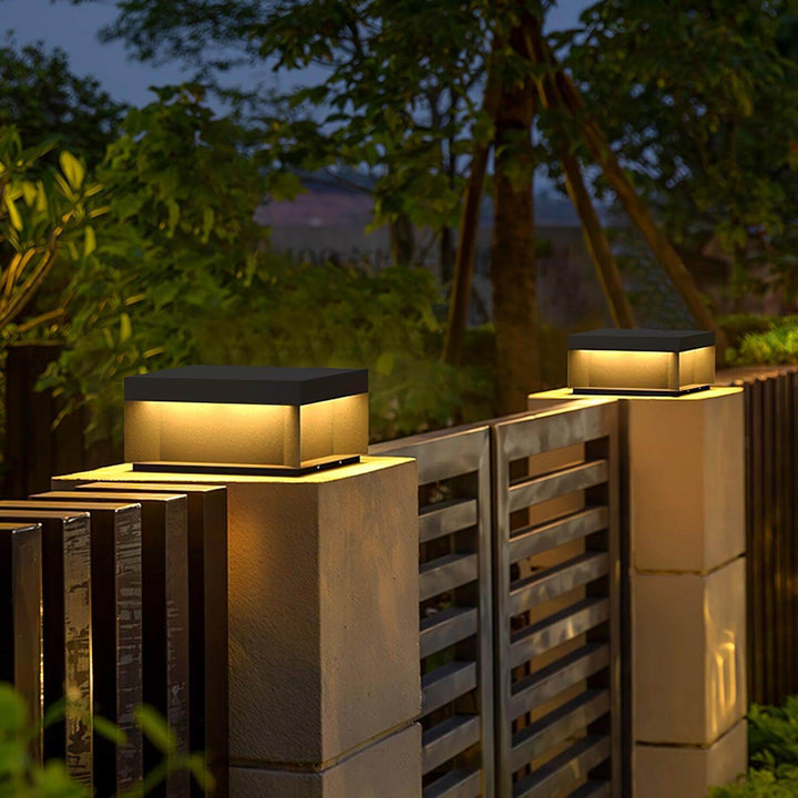 Boîtier Luminaire Extérieur - Éclairage Poteau Solaire LED
