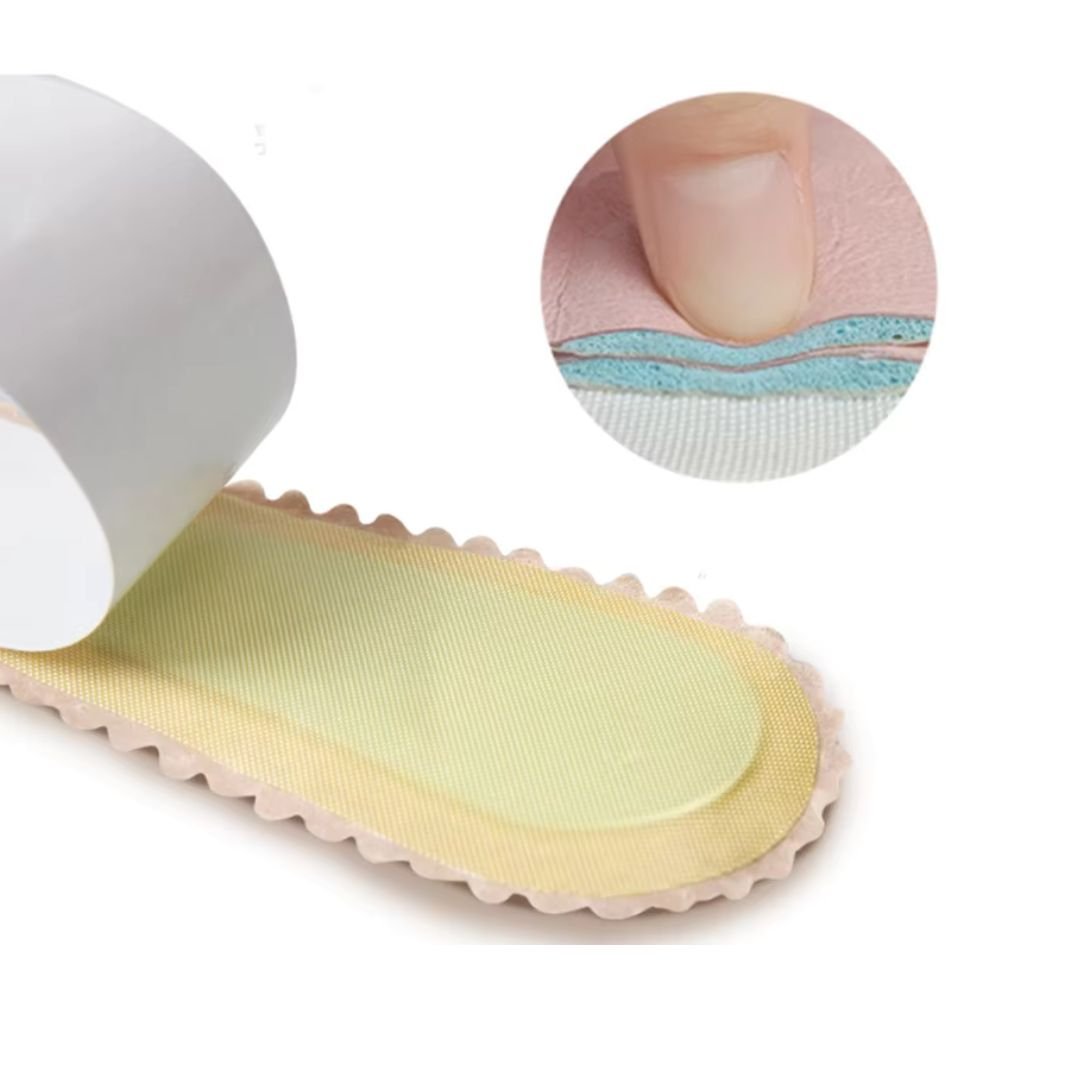 Alt text: "Semelles en mousse à mémoire, confort pour talons hauts, ajustables, anti-glisse, invisibles, matière respirante."