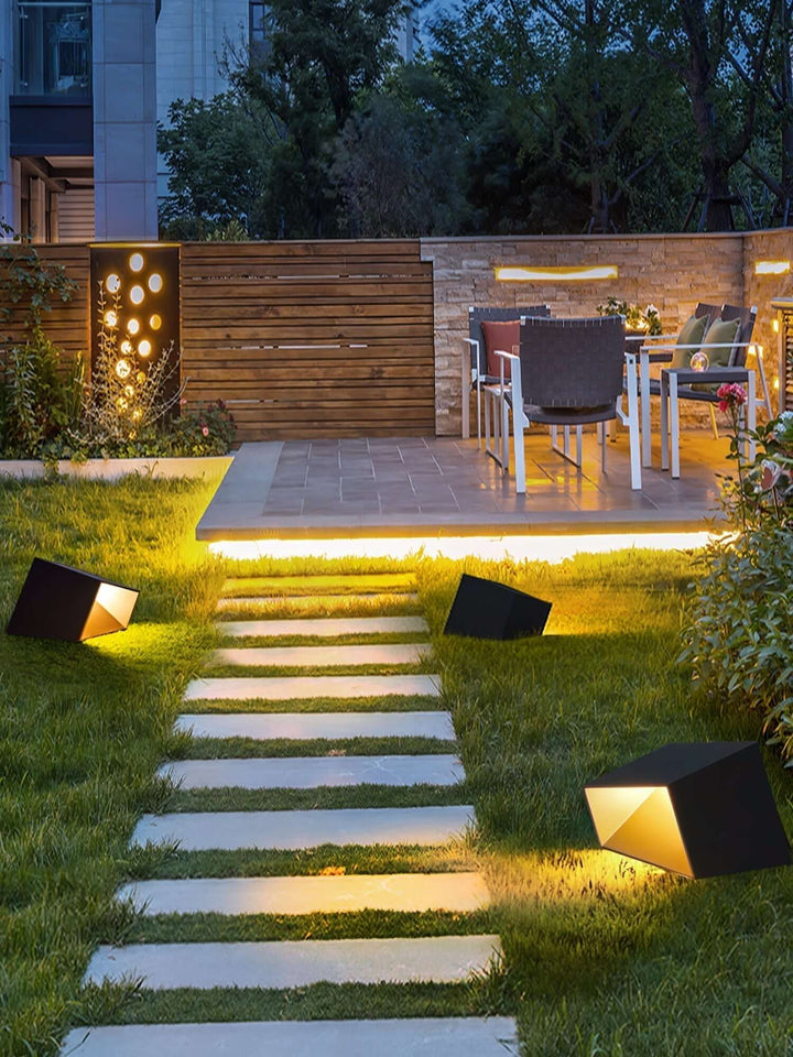 Lampe Solaire Extérieure Cube - Jardin Design