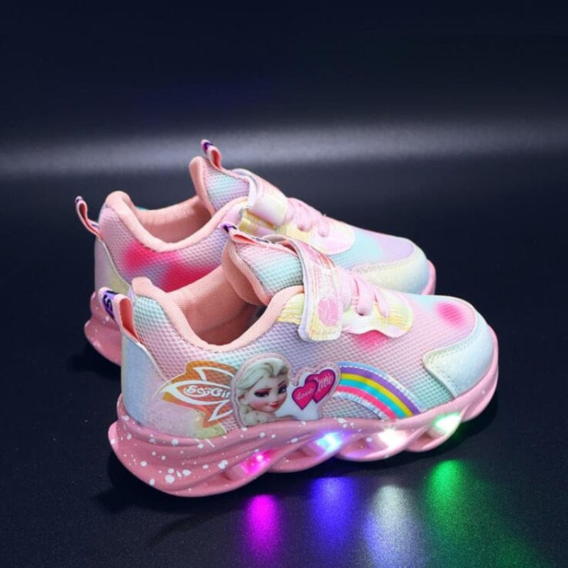 "Baskets LED enfant roses avec imprimé princesse, semelles antidérapantes pour sécurité et style"