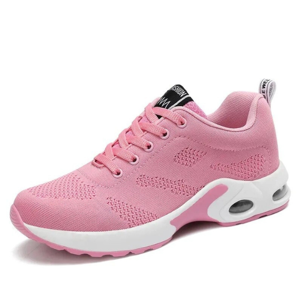"Baskets orthopédiques confortables beige avec semelle amortissante en gel, offrant soutien et légèreté pour sportives."
