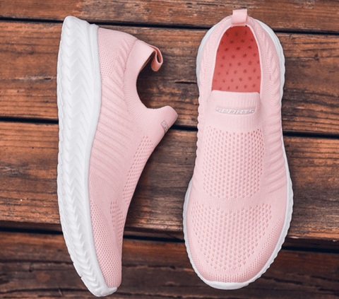 "Baskets orthopédiques pour femmes, confort moderne et design élégant, parfaites pour toutes les tenues et occasions."