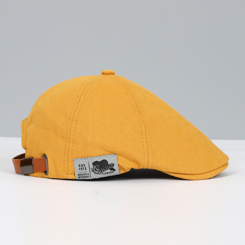 "Béret homme ajustable chic, style classique, diverses couleurs, confort optimal, accessoire élégant et intemporel."