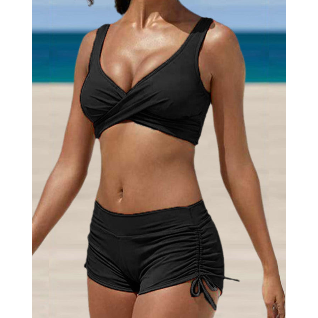 "Bikini deux pièces femme, élégant, bretelles réglables, tissu extensible, bas taille haute, parfait pour la plage"