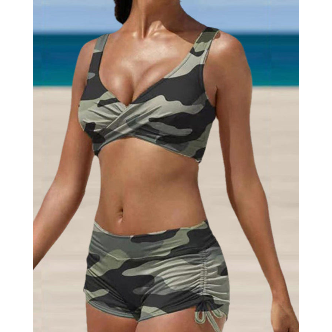 "Bikini deux pièces femme, élégant, bretelles réglables, tissu extensible, bas taille haute, parfait pour la plage"