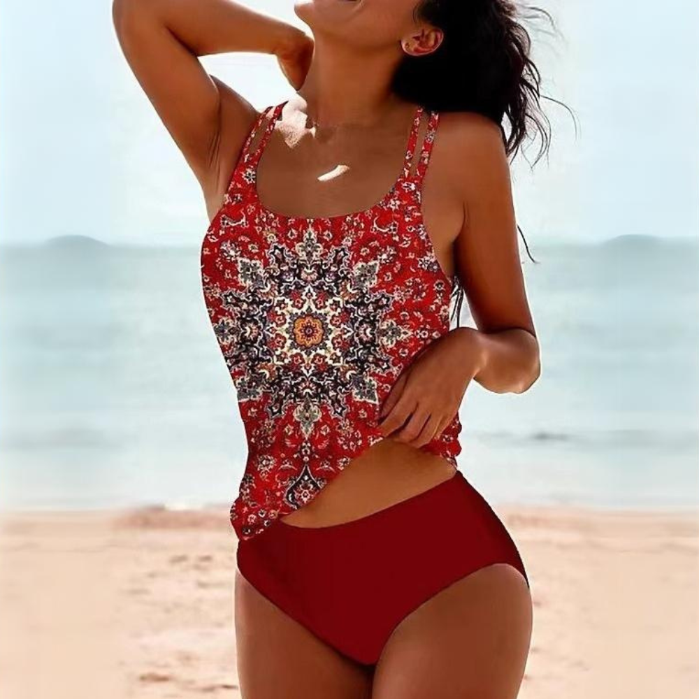 "Bikini femme chic en tissu doux, coupe flatteuse, parfait pour la plage ou piscine, élégance et confort garantis."