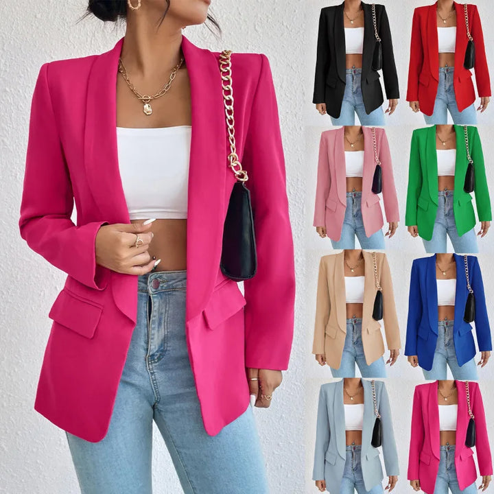 Blazer élégant pour femme, coupe ajustée, lignes classiques, matière douce, parfait pour occasions professionnelles.
