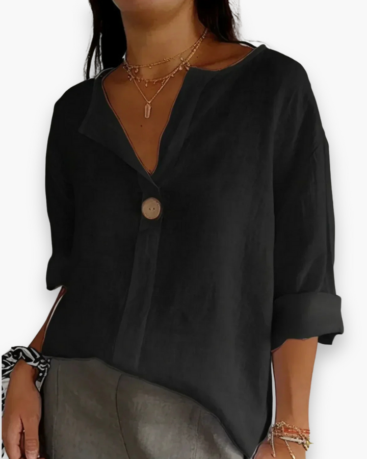 "Blouse femme ample élégante beige, coupe fluide, col en V, chic et décontractée, idéale pour un confort quotidien."