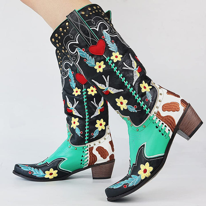 Bottes cowboy en cuir pour femmes, design western chic, semelle ergonomique, couleur marron, confort et élégance intemporelle