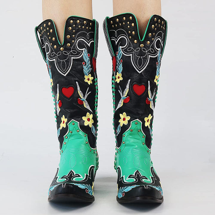 Bottes cowboy en cuir pour femmes, design western chic, semelle ergonomique, couleur marron, confort et élégance intemporelle
