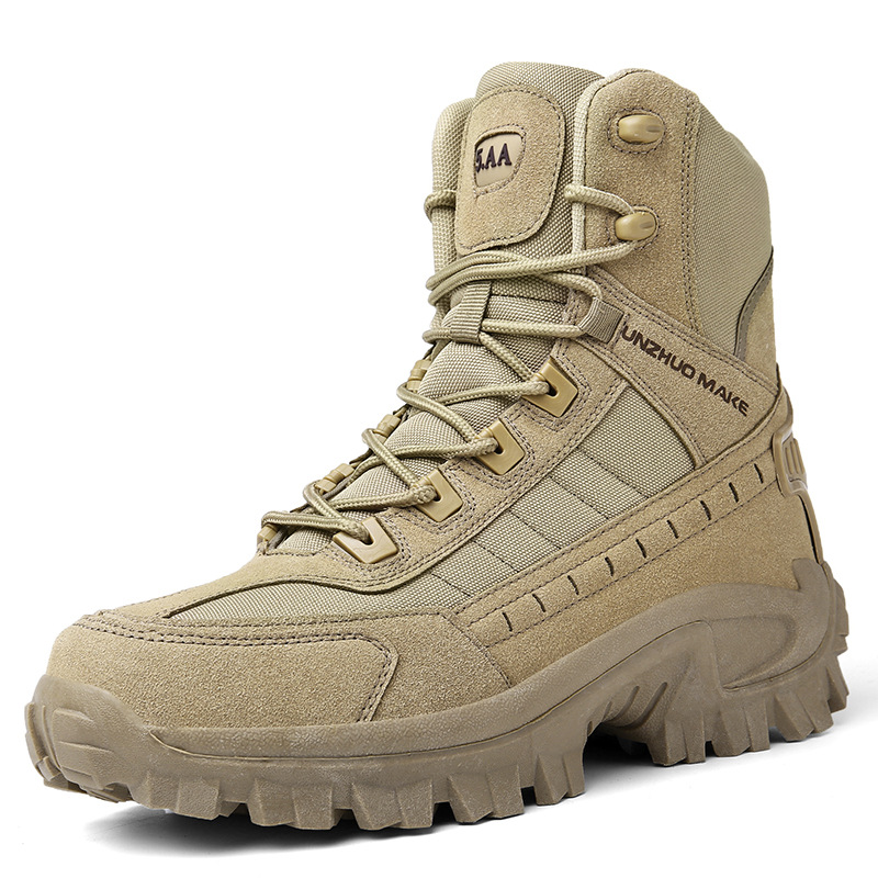 "Bottes de combat imperméables femmes, vue de côté, daim marron, lacets, col haut pour protection et confort."