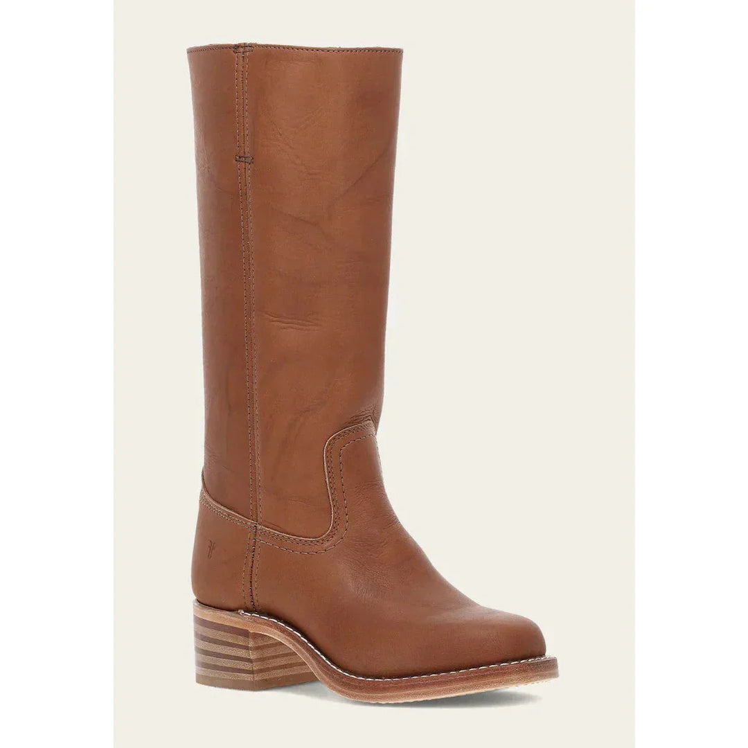 "Bottes hautes pour femmes en cuir avec talon bloc et bout carré, élégance et confort pour toutes occasions."