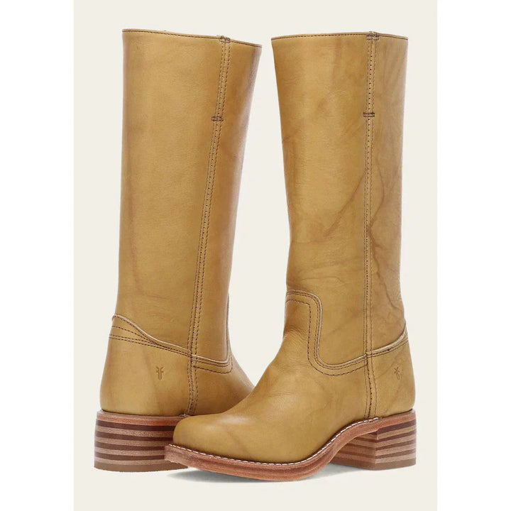 "Bottes hautes pour femmes en cuir avec talon bloc et bout carré, élégance et confort pour toutes occasions."