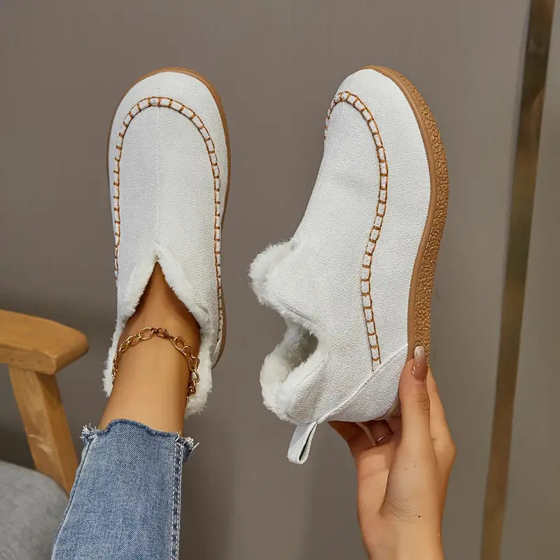 "Bottines femme à enfiler avec doublure fleece, bout rond et talon plat, chaudes pour hiver et automne."