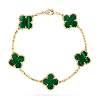 "Bracelet Ella en or plaqué, finition dorée brillante, design minimaliste et élégant, accessoire femme raffiné."