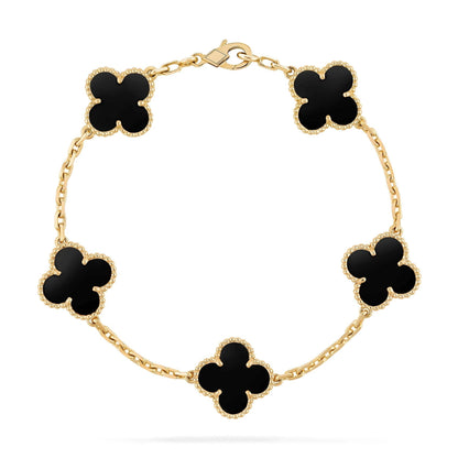 "Bracelet Ella en or plaqué, finition dorée brillante, design minimaliste et élégant, accessoire femme raffiné."