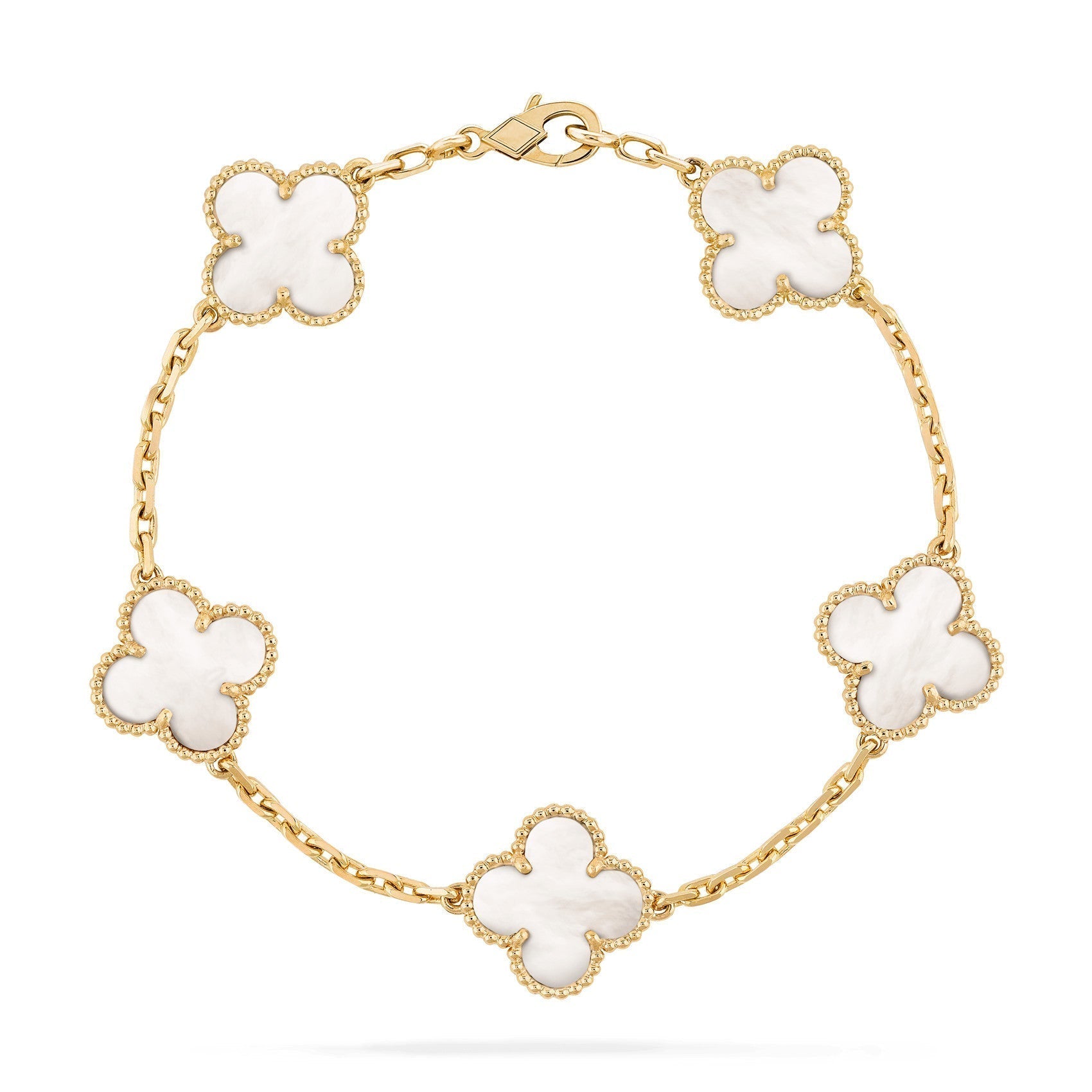 "Bracelet Ella en or plaqué, finition dorée brillante, design minimaliste et élégant, accessoire femme raffiné."