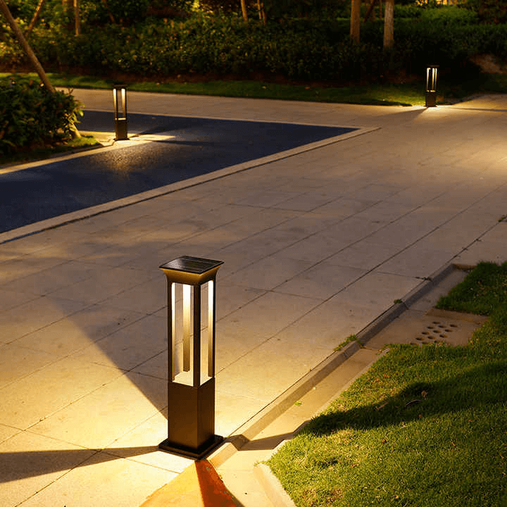 Lampe Solaire Extérieure LED - Éclairage Chemin