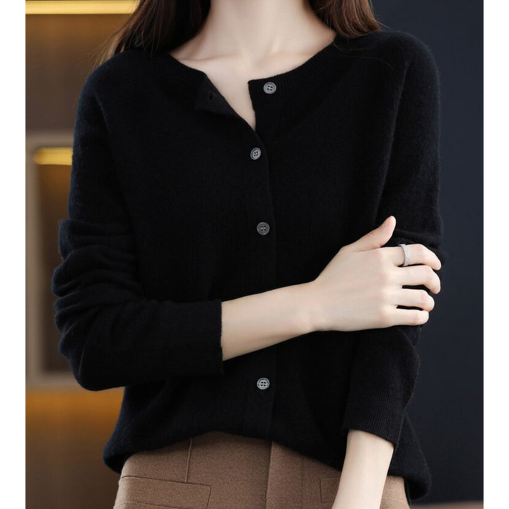 "Cardigan femme en laine mérinos, col rond, manches longues, doux et chaud, couleur chic pour l'hiver élégant"