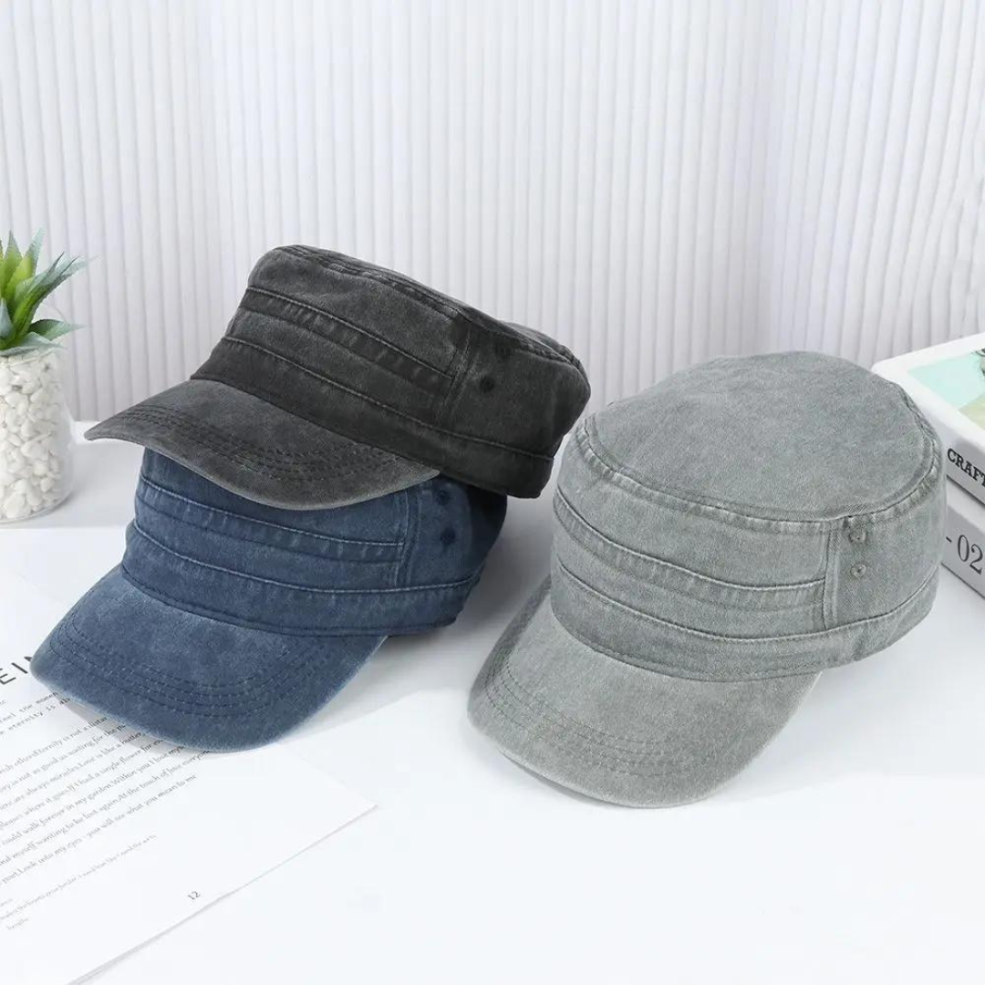 "Casquette militaire rétro ajustable pour homme, coloris bleu foncé, offrant style vintage et confort moderne."