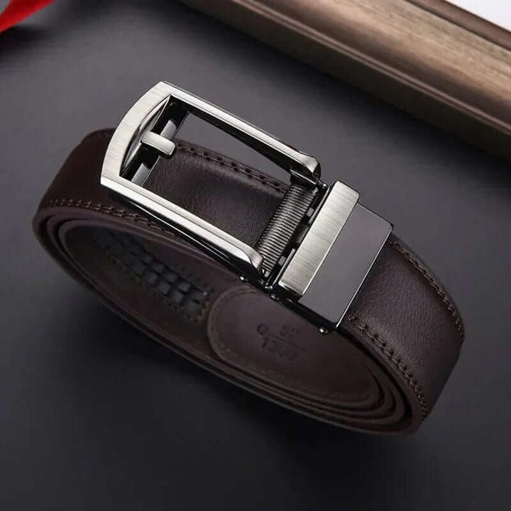 "Ceinture SmartBelt sans trou noire, élégante, ajustable, accessoire mode femme, design moderne polyvalent."