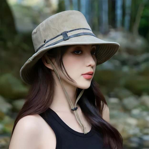 Chapeau anti-UV réglable pour femme, couleur kaki, léger, bord large, protection solaire optimale pour aventures en plein air