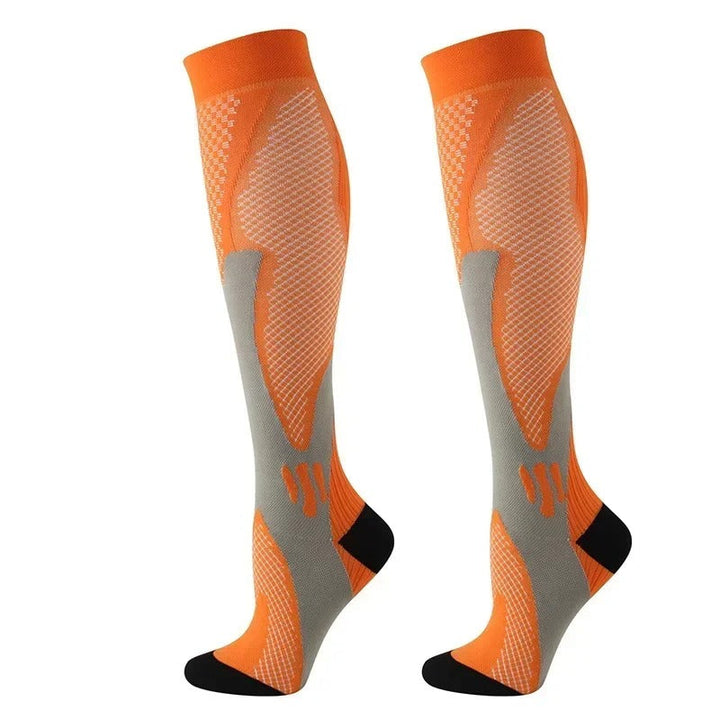 "Chaussettes de compression médicales, genou-haut, confortables, pour soulager jambes fatiguées et prévenir varices."