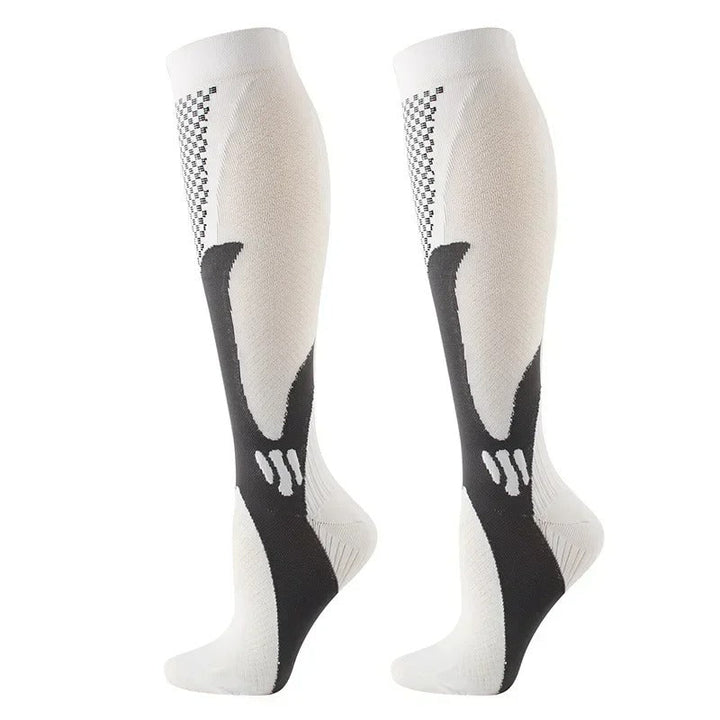 "Chaussettes de compression médicales, genou-haut, confortables, pour soulager jambes fatiguées et prévenir varices."
