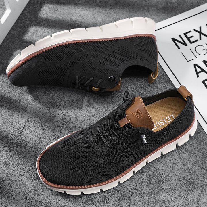 "Chaussure homme élégante et confortable avec design chic en matériau flyknit respirant pour un style intemporel"