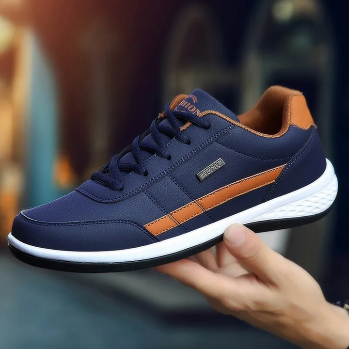 "Chaussure orthopédique en cuir bleu pour homme, élégante et confortable avec soutien plantaire et semelle rembourrée"