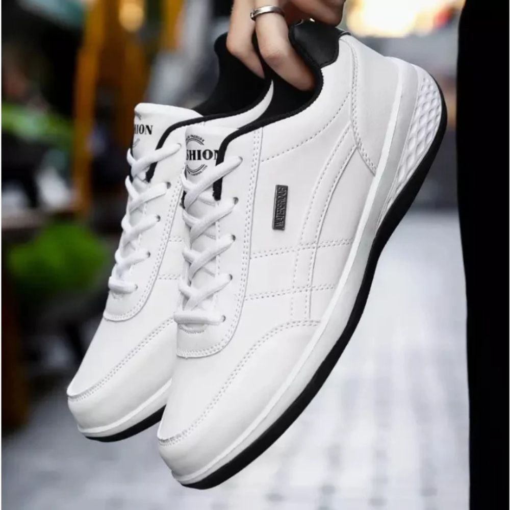 "Chaussure orthopédique en cuir bleu pour homme, élégante et confortable avec soutien plantaire et semelle rembourrée"