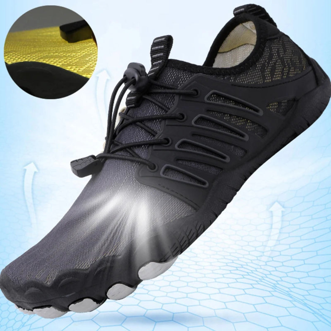 "Chaussures barefoot unisexe minimalistes grises, légères et flexibles, pour confort orthopédique et marche naturelle."