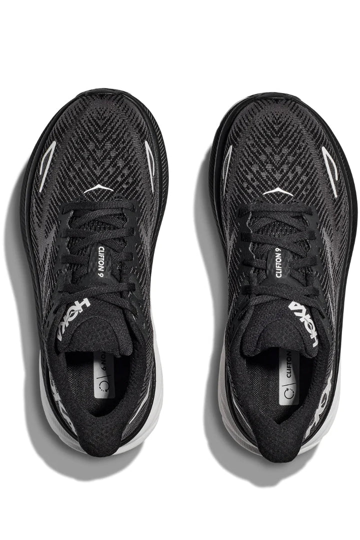 "Chaussures de course unisexes légères Hoka Clifton 9, design moderne, tige mesh respirant pour performance et confort"