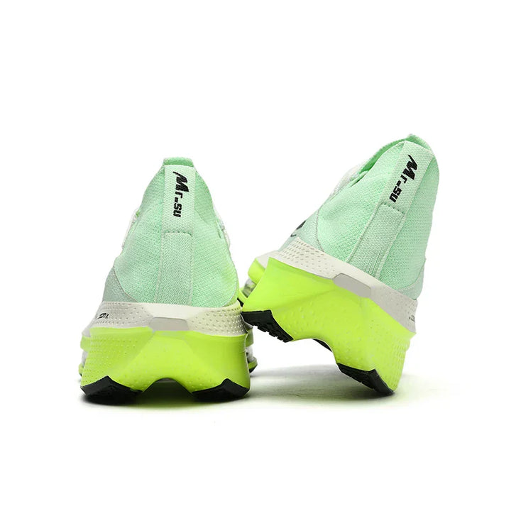 "Chaussures de running légères Stride Air pour femmes, vue latérale, design gris, technologie Airflow pour respirabilité."