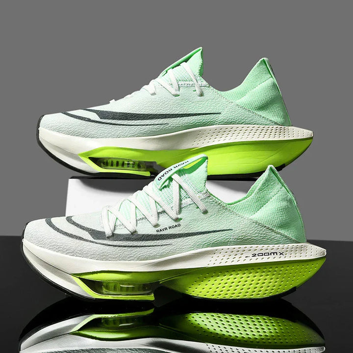"Chaussures de running légères Stride Air pour femmes, vue latérale, design gris, technologie Airflow pour respirabilité."