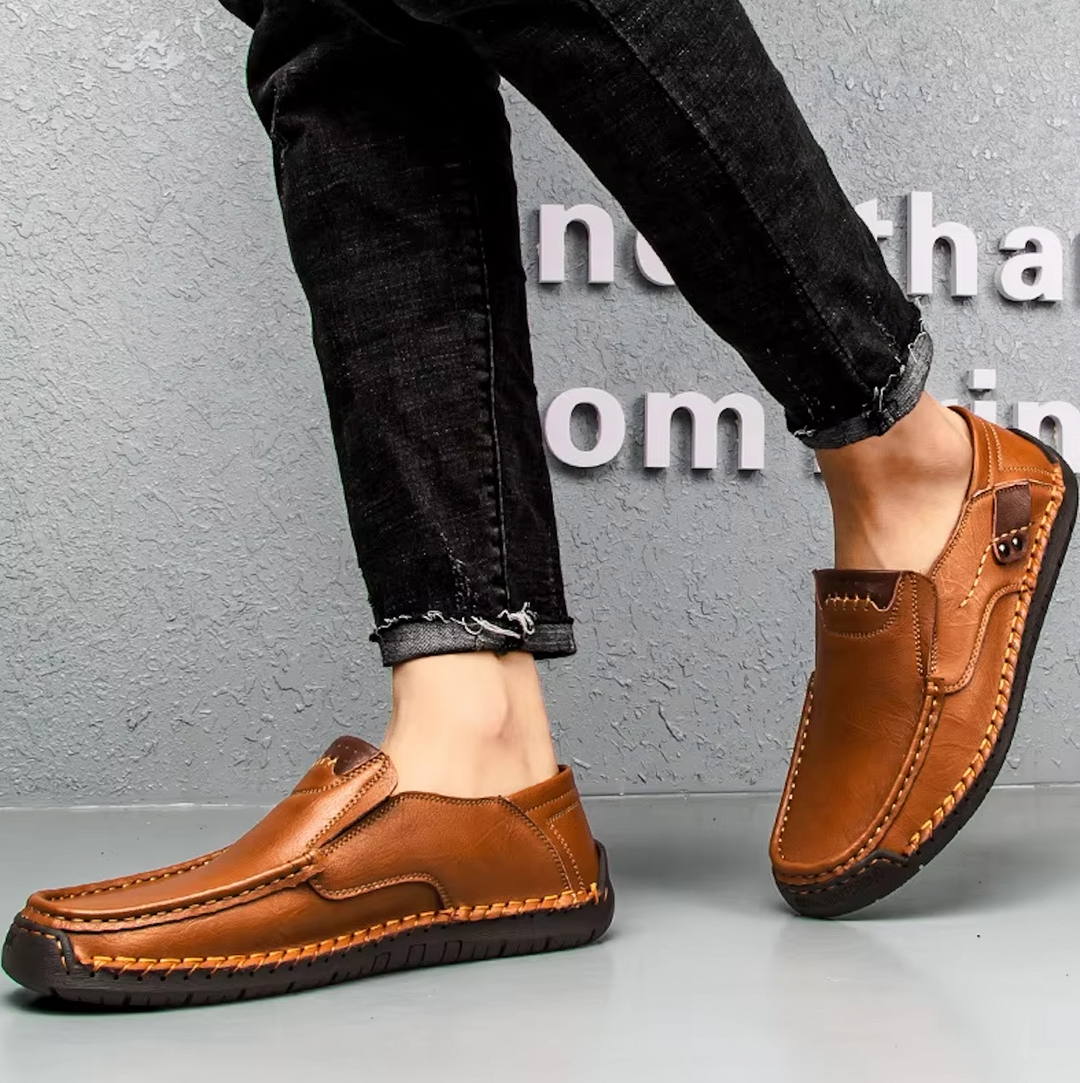 "Chaussures en cuir pour homme, mocassins élégants et confortables, semelle antidérapante, finition artisanale, couleur marro