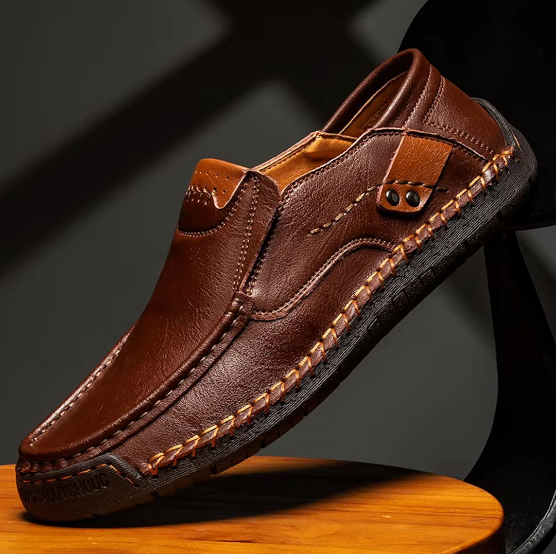 "Chaussures en cuir pour homme, mocassins élégants et confortables, semelle antidérapante, finition artisanale, couleur marro