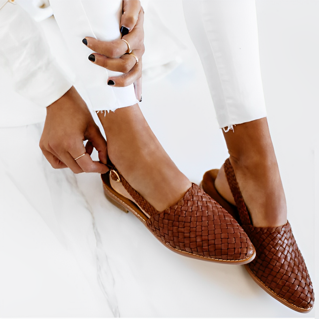 "Chaussures en cuir véritable Amélie, confortables, élégantes, couleurs noir et beige, design moderne pour femme"