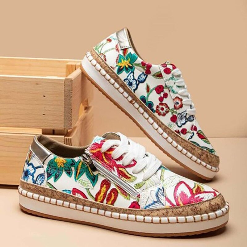 "Chaussures femmes florales élégantes, confortables, avec semelles légères et design floral vibrant pour un style tendance"