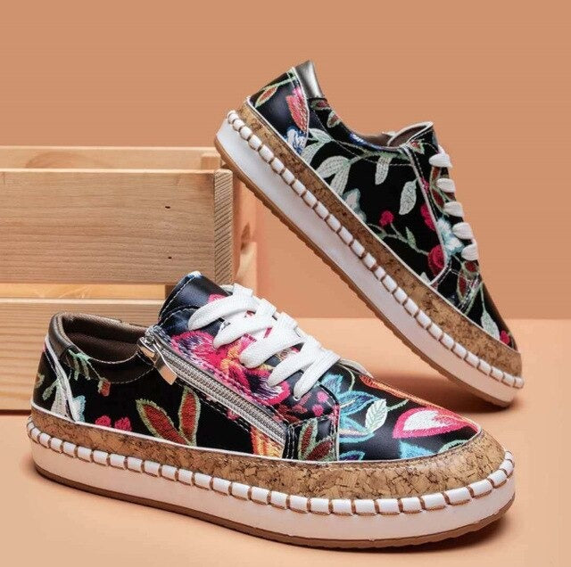 "Chaussures femmes florales élégantes, confortables, avec semelles légères et design floral vibrant pour un style tendance"