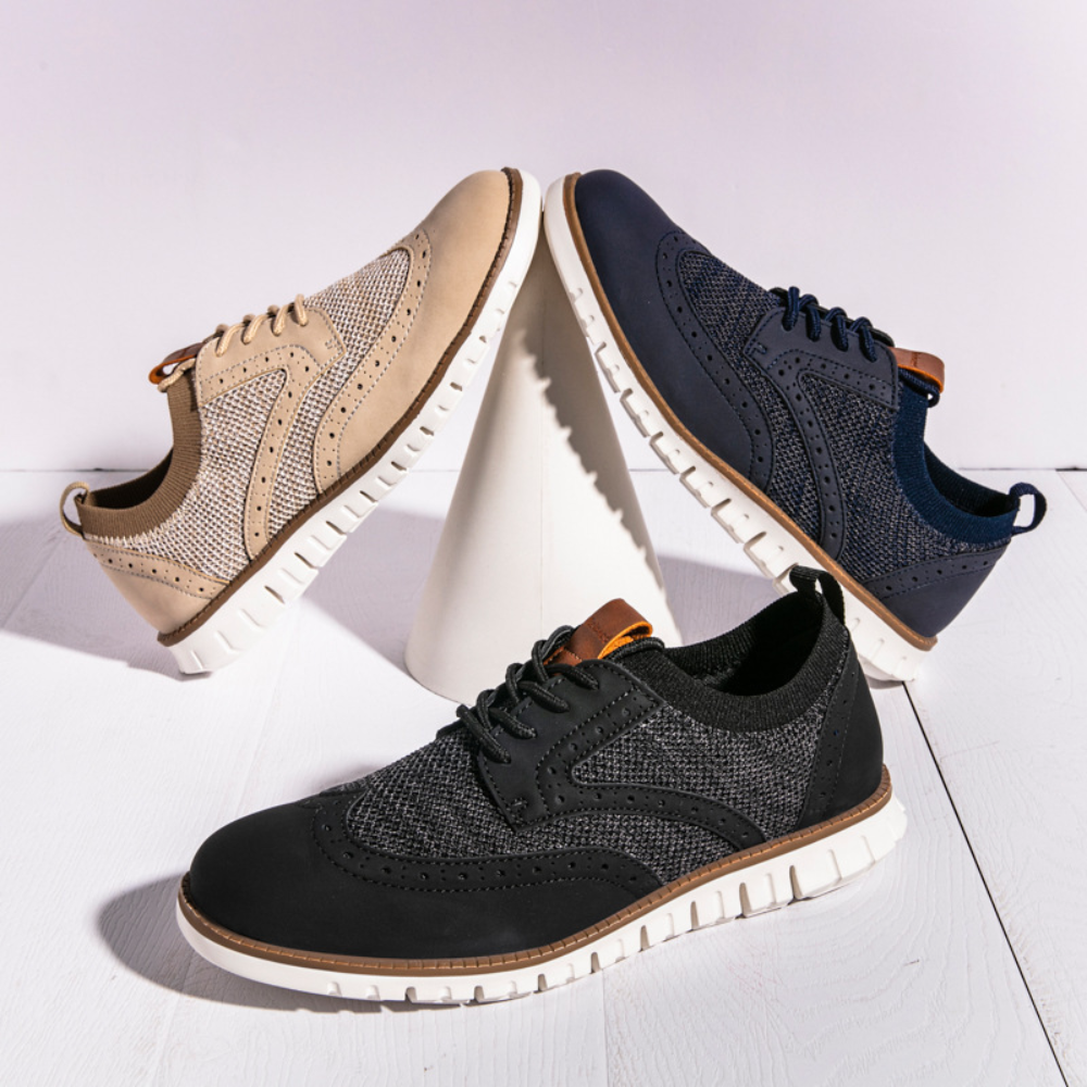 "Chaussures hommes élégantes en cuir PU bleu foncé, respirantes et confortables, style classique et contemporain."